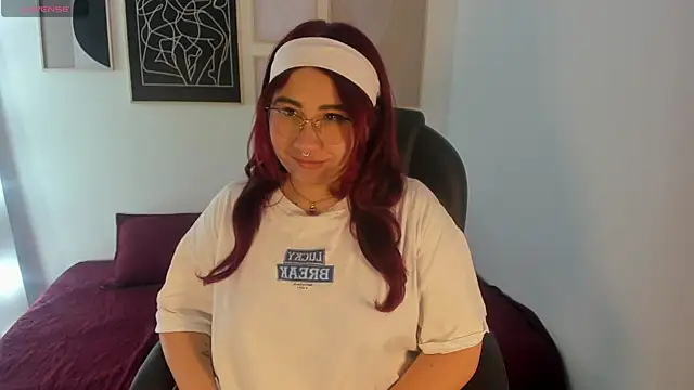 littlee red online show from 01-05-26, 08:23