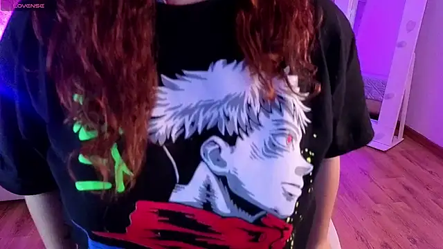 littlee red online show from 04-25-26, 08:39