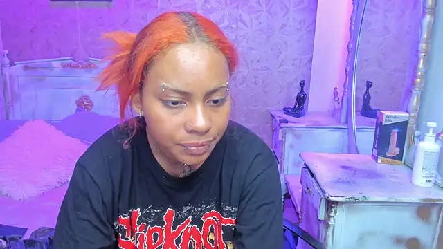 Sofia clk online show from 02-28-26, 03:07