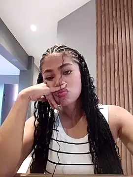 LorenaVarga online show from 07-18-26, 08:01