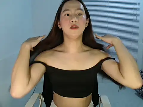 GeorgiaWelson online show from 11-05-25, 06:02