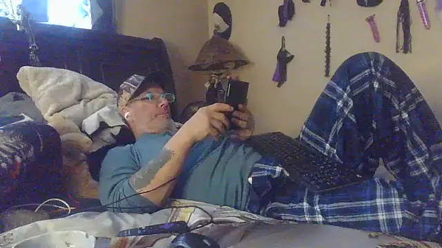 Snapshot of bigdaddyrooster chatting on 01-14-26, 06:57 bigdaddyrooster online show from 01-14-26, 06:57