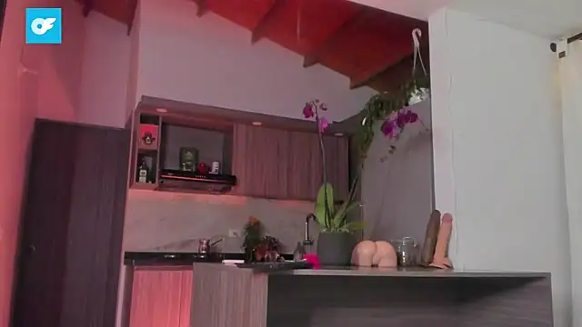 valeriahornier online show from 12-05-25, 06:00