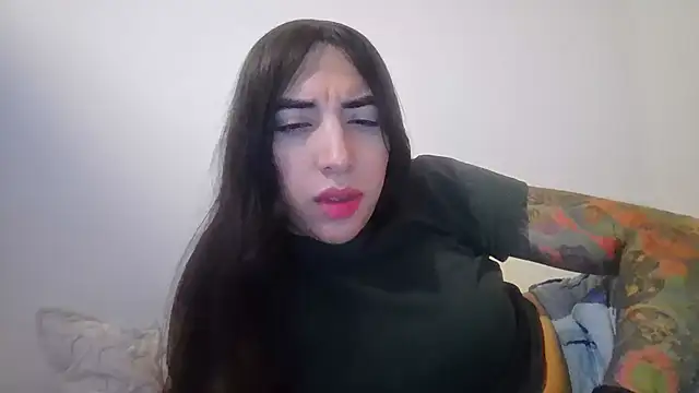 Snapshot of valeriahornier chatting on 06-22-26, 03:58 valeriahornier online show from 06-22-26, 03:58