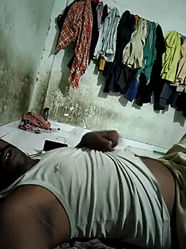 Snapshot of RNlov chatting on 11-21-25, 11:58 RNlov online show from 11-21-25, 11:58