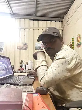 Snapshot of RNlov chatting on 02-18-26, 02:35 RNlov online show from 02-18-26, 02:35