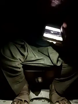 Snapshot of RNlov chatting on 03-10-26, 11:43 RNlov online show from 03-10-26, 11:43