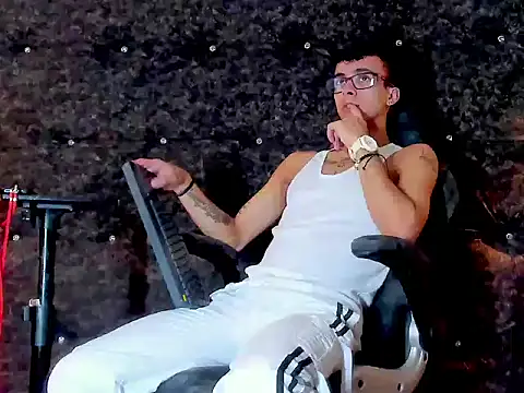 the fenix boy online show from 11-05-25, 07:36