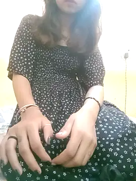 Snapshot of sapna_sharma1 chatting on 10-22-25, 08:14 sapna sharma1 online show from 10-22-25, 08:14