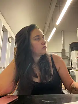 YourFrenchFeliciexo online show from 12-18-25, 04:13