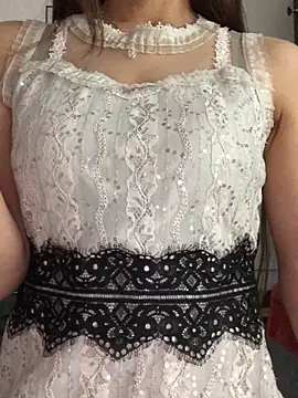 Kylie beem online show from 06-07-26, 07:34