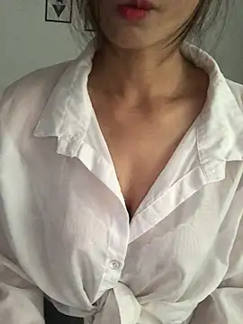 Kylie beem online show from 07-12-26, 08:38