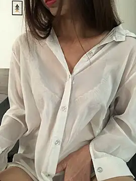 Kylie beem online show from 07-29-26, 07:39