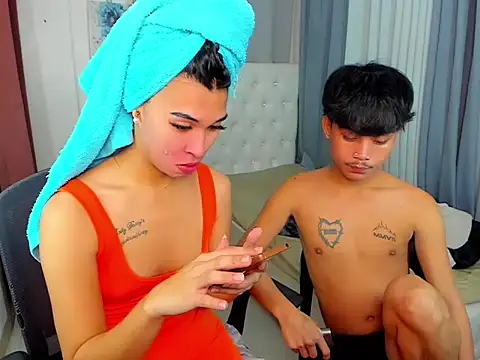 hardcocktwink online show from 11-08-25, 04:40