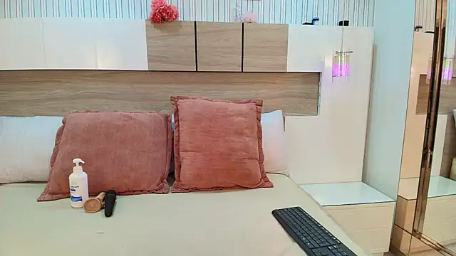 Snapshot of Kaoriabyss_ chatting on 02-05-26, 06:45 Kaoriabyss online show from 02-05-26, 06:45