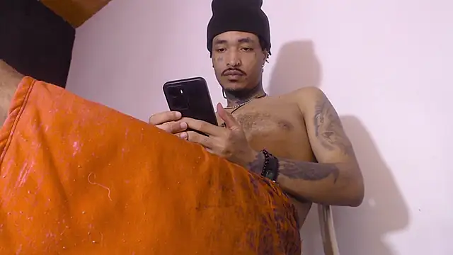 Anaconda larga online show from 04-18-26, 03:27