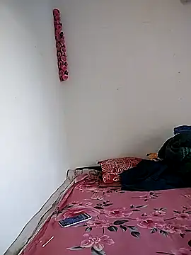 Snapshot of Hot_Angle chatting on 11-28-25, 09:56 Hot Angle online show from 11-28-25, 09:56