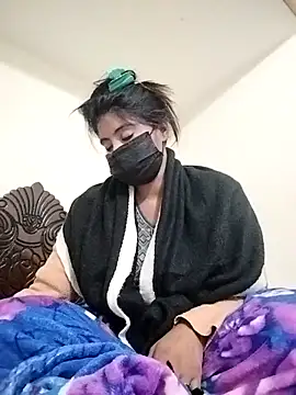 Snapshot of Hot_Angle chatting on 12-03-25, 09:24 Hot Angle online show from 12-03-25, 09:24