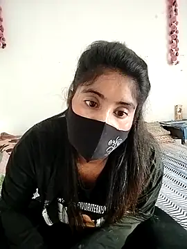 Snapshot of Hot_Angle chatting on 12-14-25, 10:09 Hot Angle online show from 12-14-25, 10:09