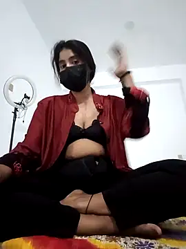 Snapshot of Hot_Angle chatting on 02-25-26, 10:19 Hot Angle online show from 02-25-26, 10:19