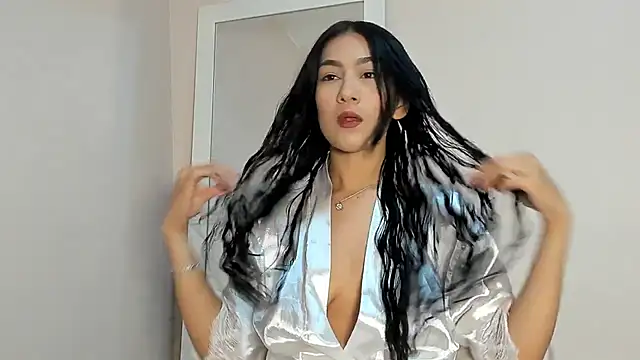elissaWhite online show from 05-02-26, 11:54