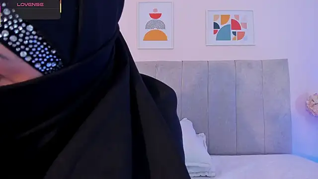 fatiima  online show from 03-31-26, 07:03