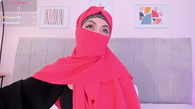 fatiima  online show from 04-15-26, 07:58