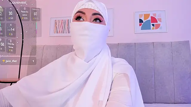 fatiima  online show from 04-23-26, 07:38