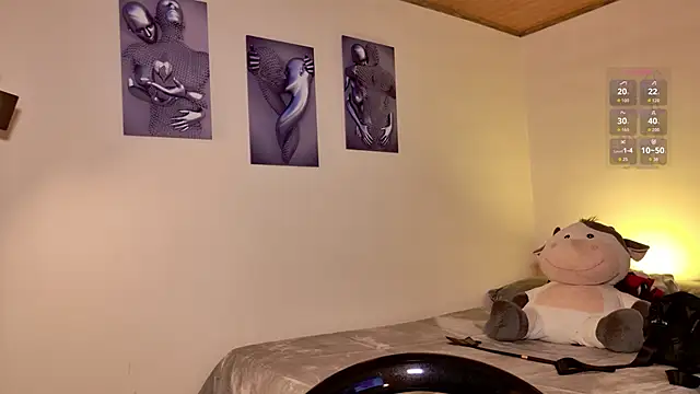 Snapshot of miku_st chatting on 12-01-25, 02:44 miku st online show from 12-01-25, 02:44