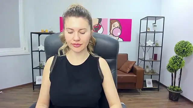 Snapshot of AryaAltkerer chatting on 02-03-26, 12:21 AryaAltkerer online show from 02-03-26, 12:21