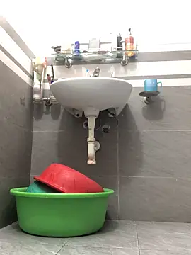 Snapshot of HinayLa chatting on 03-11-26, 10:27 HinayLa online show from 03-11-26, 10:27