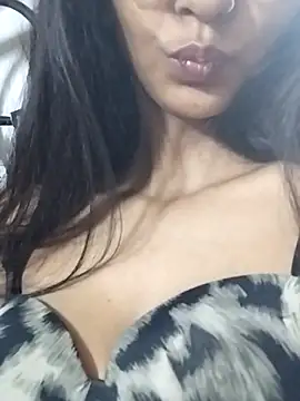 Aaliya BigBoobs 1 online show from 11-02-25, 08:28