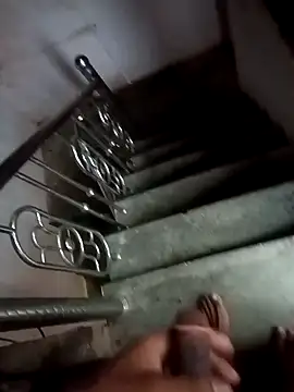 Snapshot of Saddam2332 chatting on 10-30-25, 12:45 Saddam2332 online show from 10-30-25, 12:45