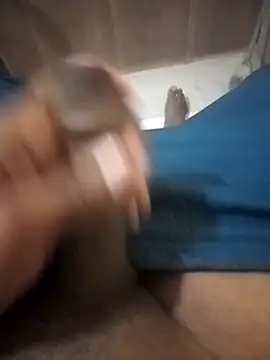 HeatableRevan online show from 04-19-26, 01:05