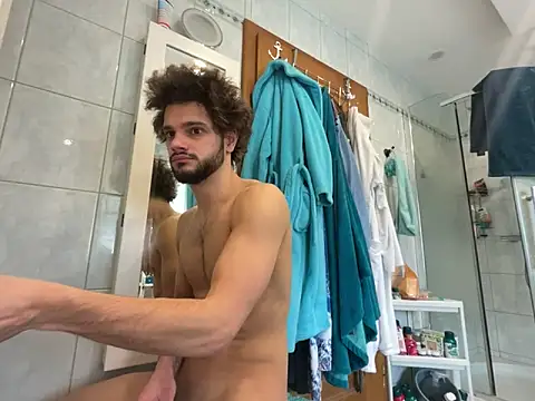 youngboyformommy24 online show from 03-11-26, 08:53