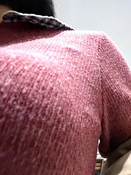 Snapshot of Mina-02 chatting on 02-12-26, 07:03 Mina-02 online show from 02-12-26, 07:03