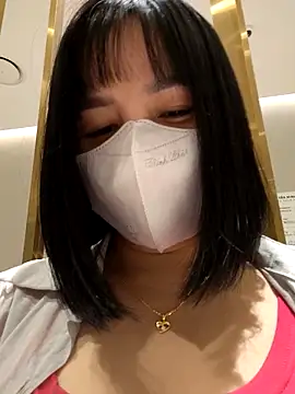 Snapshot of Mina-02 chatting on 03-13-26, 09:27 Mina-02 online show from 03-13-26, 09:27