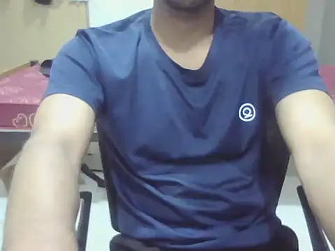 Snapshot of nick2445 chatting on 03-05-26, 07:43 nick2445 online show from 03-05-26, 07:43