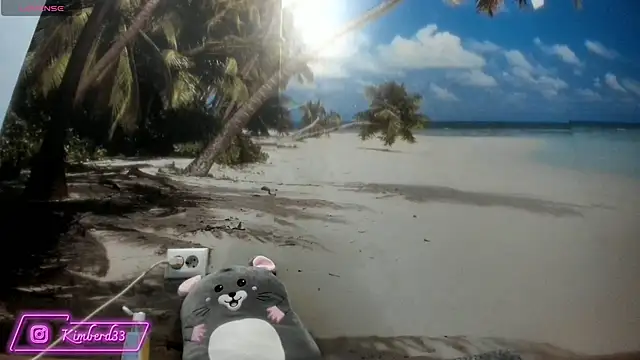 Snapshot of kimberd33 chatting on 04-15-26, 02:02 kimberd33 online show from 04-15-26, 02:02