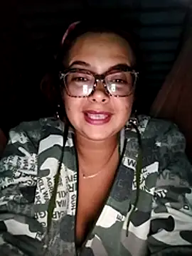 Snapshot of AfroditaSweet@xh chatting on 01-13-26, 04:18 AfroditaSweetxh online show from 01-13-26, 04:18