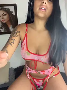 morenaQueen  online show from 11-14-25, 08:29