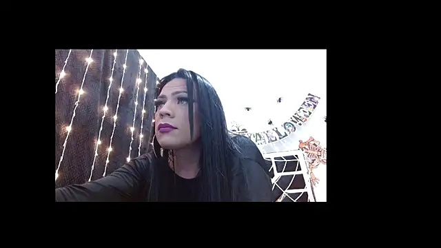 Snapshot of talianha chatting on 10-28-25, 11:07 talianha online show from 10-28-25, 11:07