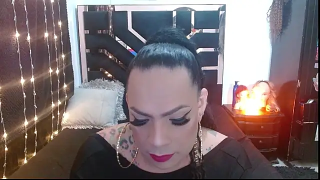 Snapshot of talianha chatting on 11-06-25, 07:37 talianha online show from 11-06-25, 07:37