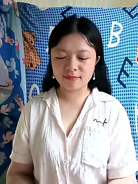 lisa-bae00 online show from 06-13-26, 11:30