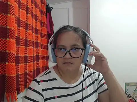 Kinkybela2025 online show from 07-31-26, 10:03