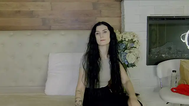 Snapshot of KendraNoir chatting on 01-17-26, 05:45 KendraNoir online show from 01-17-26, 05:45