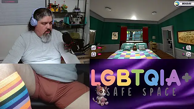 Snapshot of geekycastillo chatting on 03-15-26, 02:39 geekycastillo online show from 03-15-26, 02:39