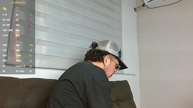 Zac Golden online show from 07-06-26, 03:03