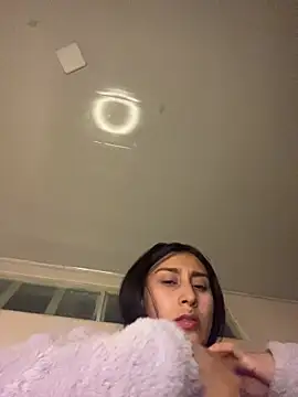 Violeet-Smith online show from 11-26-25, 07:09