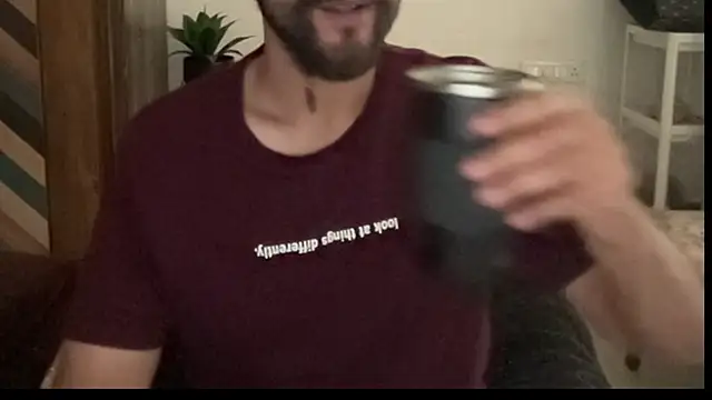 Snapshot of MakeMeAwareAah chatting on 12-19-25, 06:09 MakeMeAwareAah online show from 12-19-25, 06:09